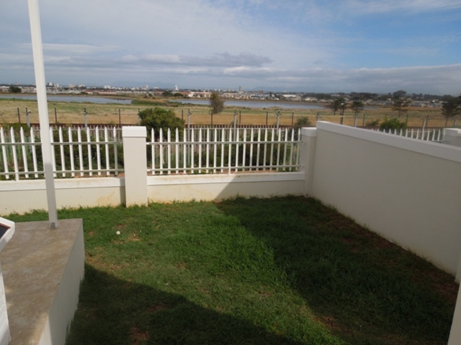 To Let 3 Bedroom Property for Rent in Fernwood Western Cape